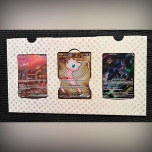 Pokémon Scarlet & Violet 151 Ultra Premium Collection Promo Bundle